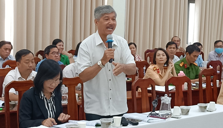 Sở GTVT TP.HCM: Nhiều chủ cửa hàng đồng ý trả phí sử dụng vỉa hè - 2