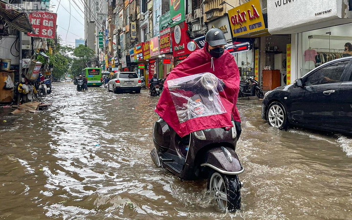 Bắc Bộ mưa lớn diện rộng, đề phòng ngập lụt ở các khu đô thị - 1