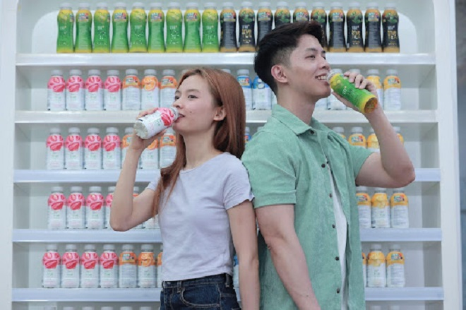 Bất ngờ trúng quà tặng trendy xịn xò vì chăm bóc nhãn chai - 4