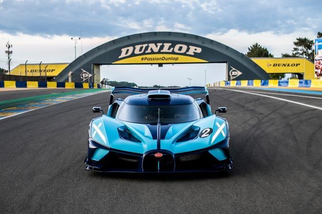 Bugatti Bolide ra mắt tại trường đua Le Mans - 1