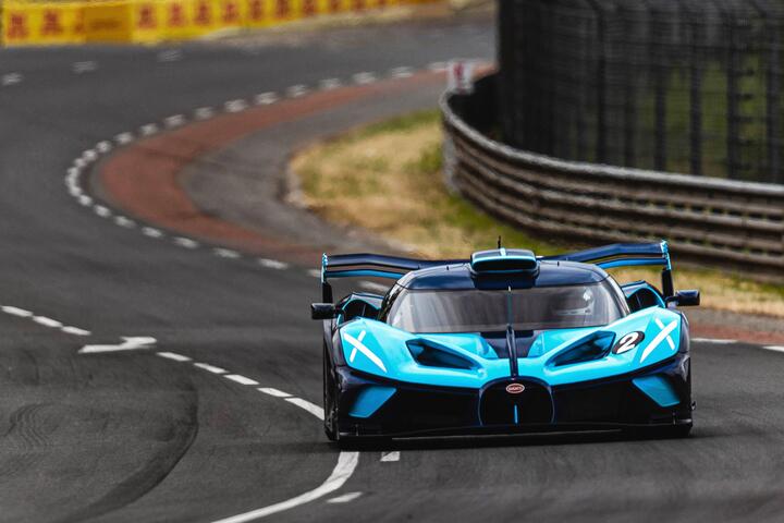 Bugatti Bolide ra mắt tại trường đua Le Mans - 9