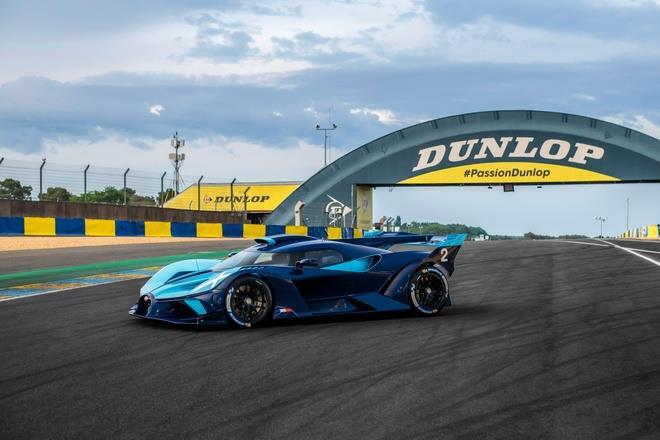 Bugatti Bolide ra mắt tại trường đua Le Mans - 2