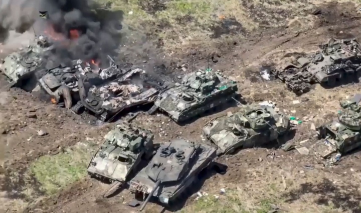 Lầu Năm Góc chưa nắm được tổn thất của xe chiến đấu bộ binh Bradley ở Ukraine - 1