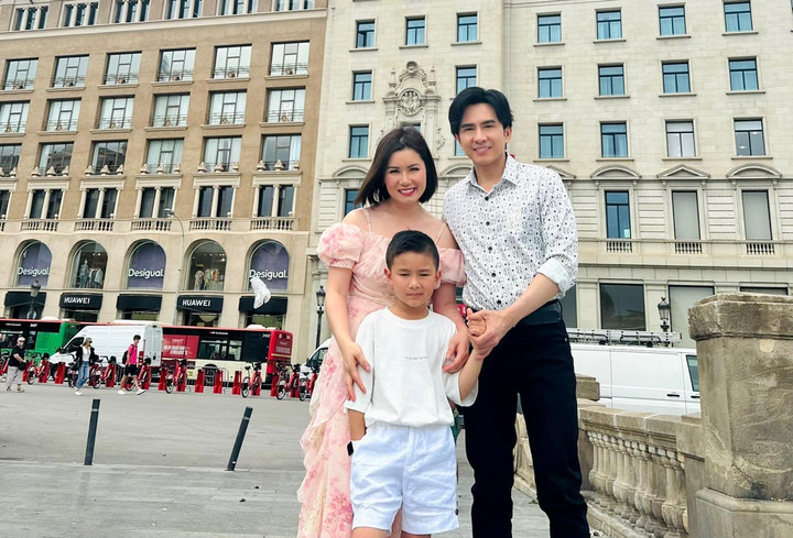 Sau chia tay, Đan Trường và vợ cũ vẫn giữ mối quan hệ tốt đẹp để cùng nhau chăm sóc, nuôi dạy con trai.