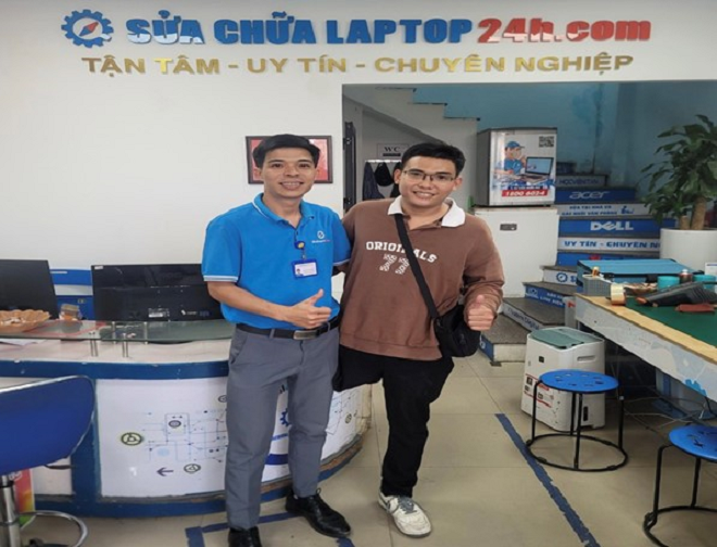 Cú 'lội ngược dòng' của chàng trai chiến thắng căn bệnh u xương quái ác - 4