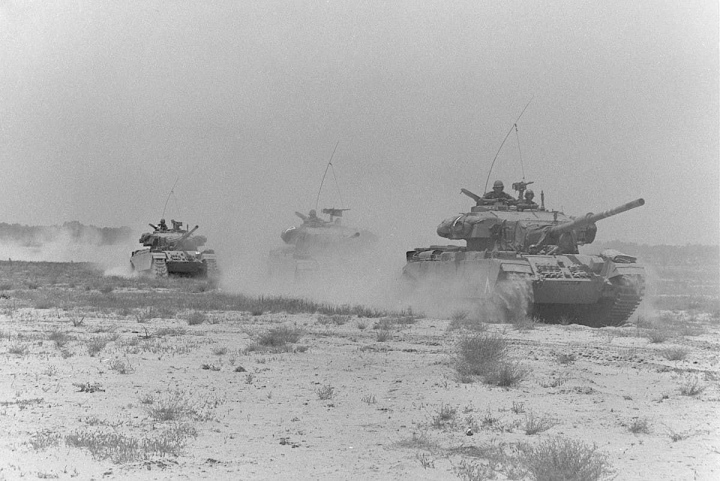 Quốc gia nào đang đàm phán mua xe tăng Merkava của Israel? - 2