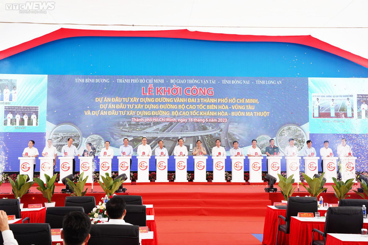 Thủ tướng bấm nút khởi công dự án đường Vành đai 3 và hai cao tốc - 6