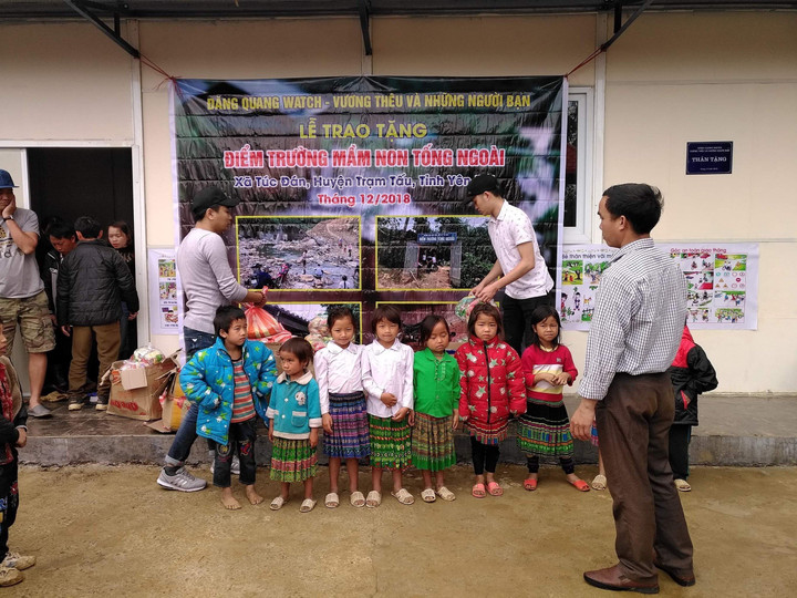 Đăng Quang Watch đồng hành cùng dự án Nuôi em - 3