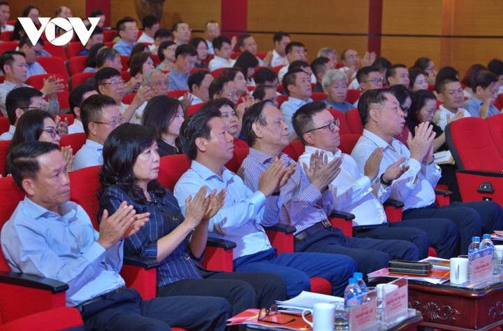 Người làm báo phải luôn giữ lửa nghề, tâm sáng, bút sắc, cập nhật xu hướng - 4