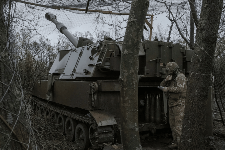 New York Times: Phương Tây gửi vũ khí hỏng cho Ukraine - 1
