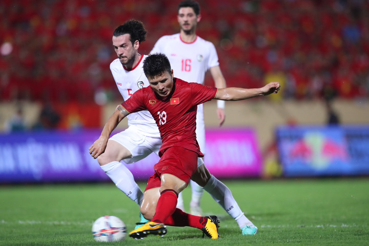 Trực tiếp bóng đá Việt Nam 1-0 Syria: Tuấn Hải lập công - 1