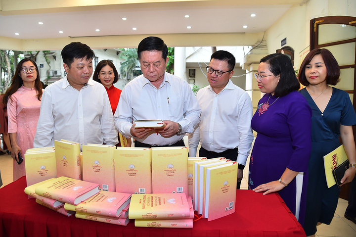 Người dân luôn hướng về Đảng và dành tình cảm trân quý cho Tổng Bí thư - 1