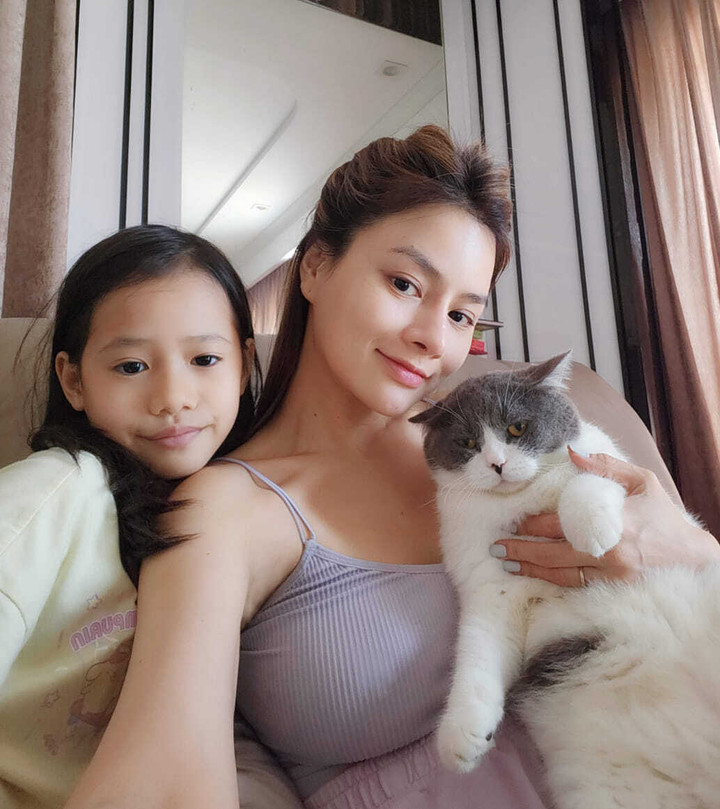 Sao Việt 24/6: Đan Trường tình tứ bên vợ cũ, BTV Mai Ngọc gợi cảm với bikini - 11