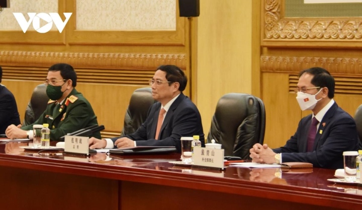 Thủ tướng Trung Quốc đón Thủ tướng Việt Nam, chứng kiến lễ ký 6 văn kiện hợp tác - 7