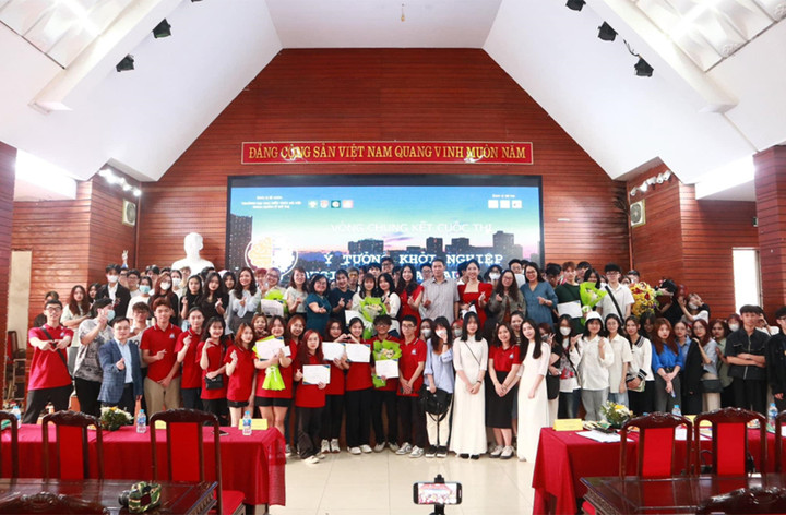 Sức hút của nhóm ngành kinh tế, quản lý đô thị với các bạn trẻ thời 4.0 - 1