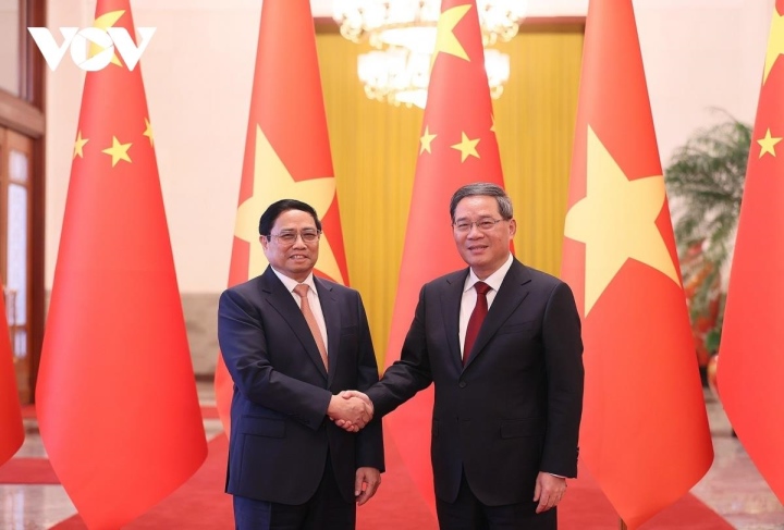 Thủ tướng Trung Quốc đón Thủ tướng Việt Nam, chứng kiến lễ ký 6 văn kiện hợp tác - 4
