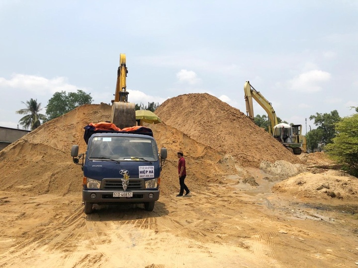 Giá vật liệu xây dựng tăng cao, giá nhà càng khó giảm