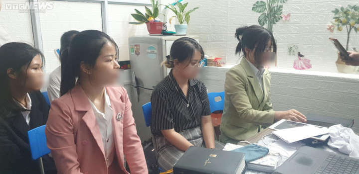 Nhóm nữ "Thánh đồ" hoạt động trái phép tại một Sion ở phường Dương Nội (Hà Đông, Hà Nội).