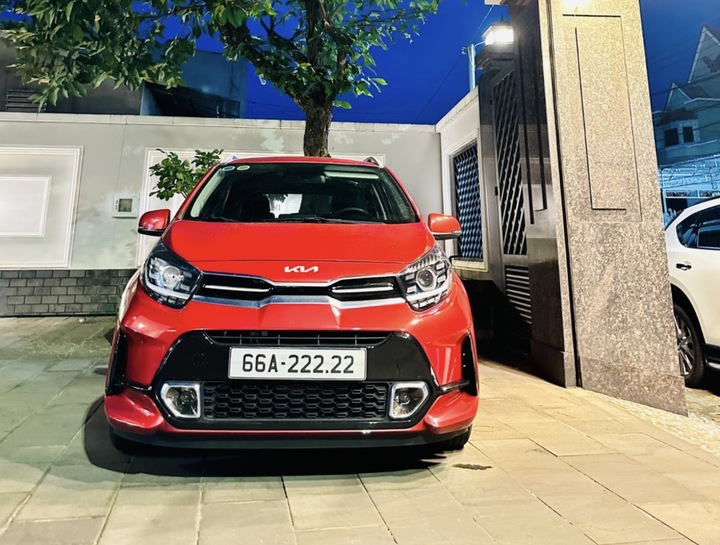 KIA Morning biển ngũ quý 2 đội giá 2 tỷ đồng - 2