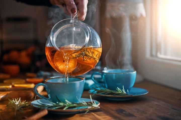 Nước trà cũng có thể giảm nguy cơ mắc một số căn bệnh ung thư.