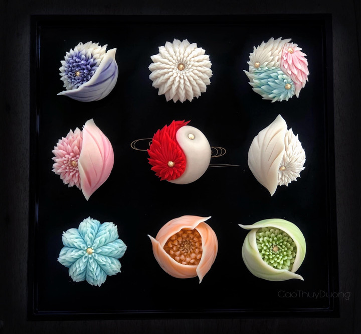 Làm xong bộ này thì chị Thùy Dương thực sự hoa mắt và chóng mặt.