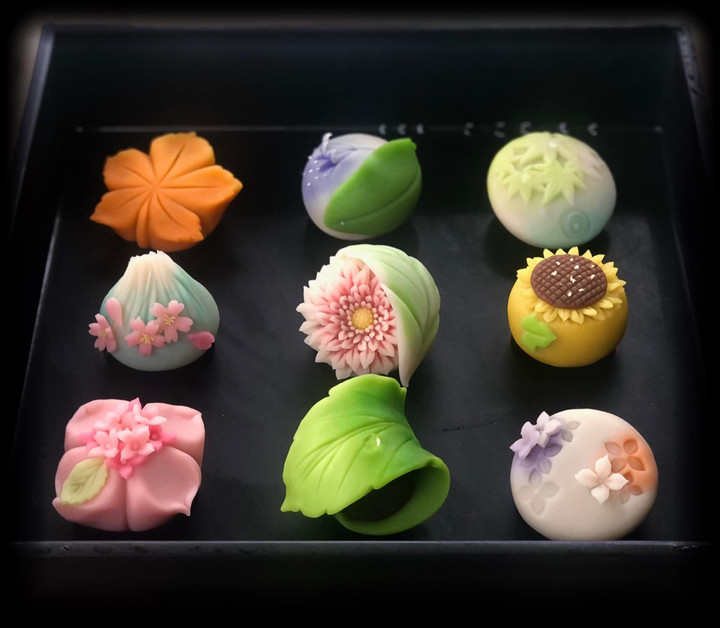 Bộ sưu tập chị Thùy Dương làm cho dịp xuân, thưởng trà cùng bạn bè.