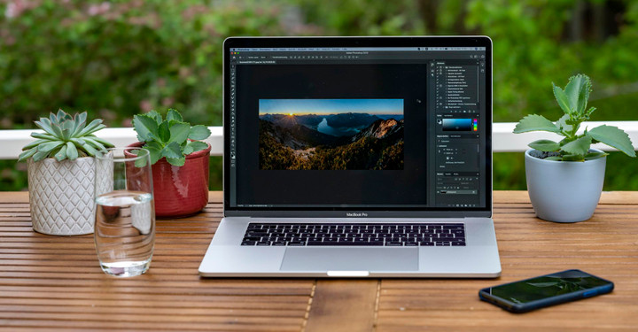 Nên sở hữu chiếc Macbook nào hiện nay?