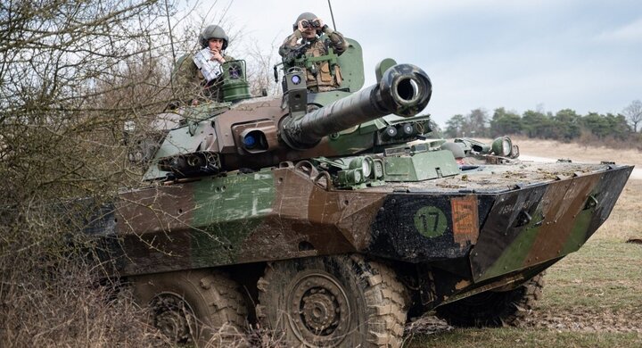Những chiếc AMX-10RC được Pháp viện trợ không phù hợp với cuộc phản công của Ukraine. (Ảnh: Defense Express)