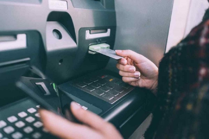 Chuyển tiền qua ATM là gì? Những lưu ý khi chuyển tiền qua ATM