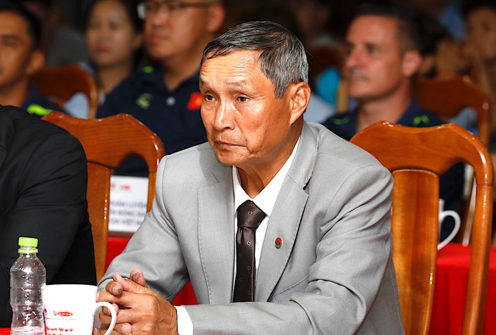 Sáng 5/7, đội tuyển nữ Việt Nam sẽ lên đường sang New Zealand để dự World Cup 2023. HLV Mai Đức Chung cho biết quá trình chuẩn bị đã đạt 99%.