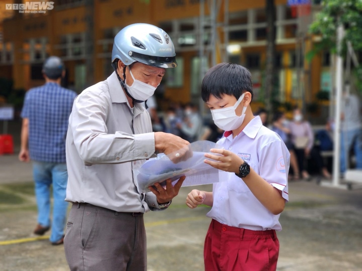 Năm 2023, kỳ khảo sát vào Trường THPT chuyên Trần Đại Nghĩa có 7 điểm gồm: THPT Ten Lơ Man, THPT chuyên Trần Đại Nghĩa, THCS Trần Văn Ơn, THCS Võ Trường Toản, THPT Trưng Vương (cùng ở quận 1) và Trường THCS Bàn Cờ, THCS Kiến Thiết (quận 3).