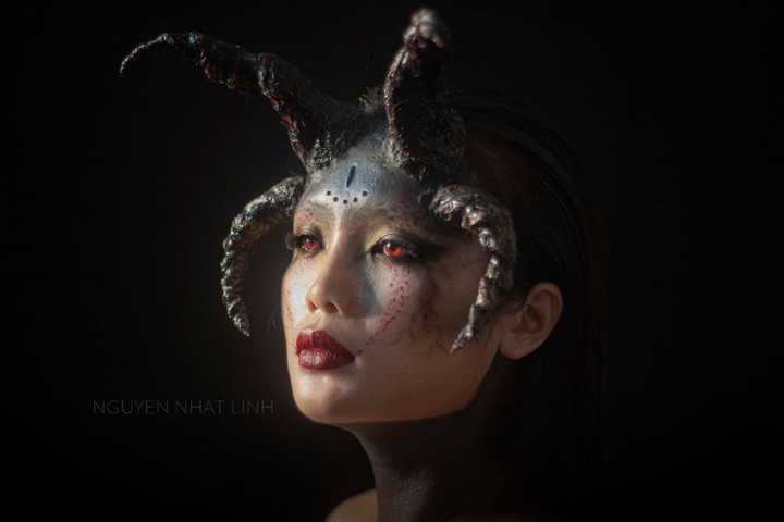 Cô gái Tày có biệt tài hoá trang, tự biến hình thành động vật, trái cây y như thật - 18