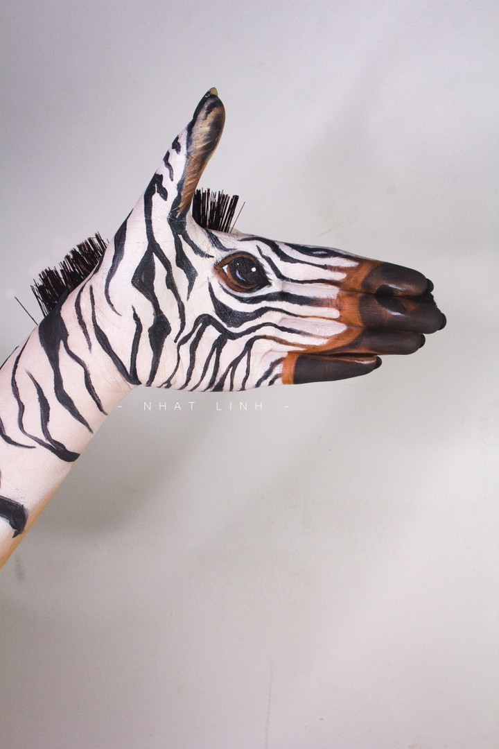 Cô gái Tày có biệt tài hoá trang, tự biến hình thành động vật, trái cây y như thật - 14