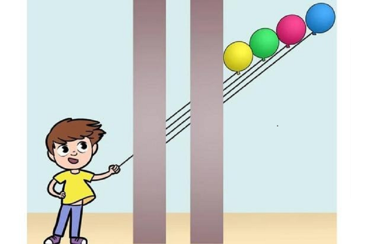 Đố bạn: Cậu bé cầm quả bóng màu gì?