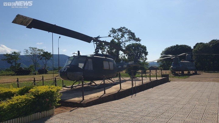 Trực thăng UH1 chuyên chở quân được quân đội Mỹ sử dụng nhiều nhất, đồng thời cũng bị bắn hạ nhiều nhất trong chiến tranh Việt Nam và chiến trường Khe Sanh.