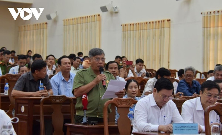 Cử tri Cần Thơ đặt nhiều câu hỏi 'nóng' tại buổi tiếp xúc với Thủ tướng - 2