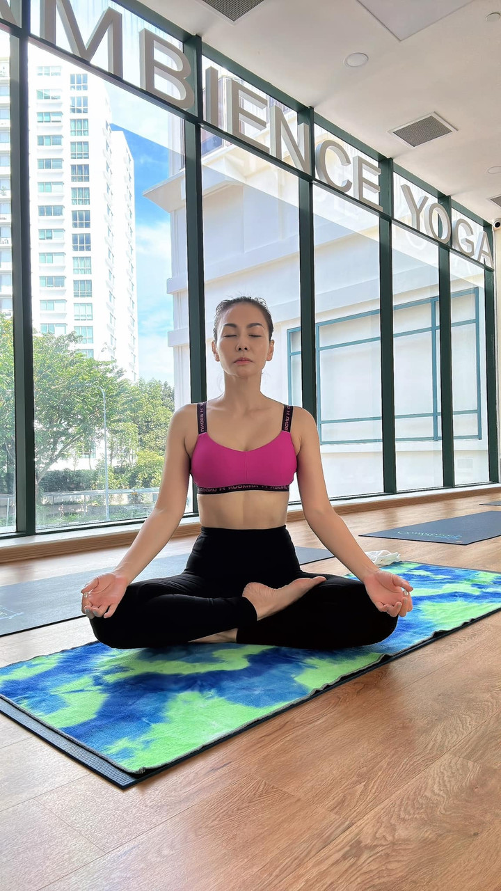 Để có được thân hình thon gọn, nuột nà như hiện tại, Thu Minh luôn chăm chỉ tập luyện và giữ chế độ ăn uống cân bằng.