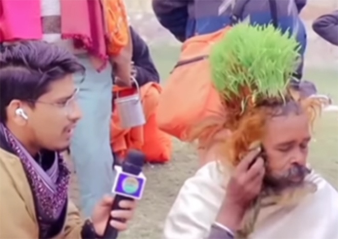 Hình ảnh người đàn ông trồng cây trên đầu được lan truyền mạnh trên mạng xã hội.
