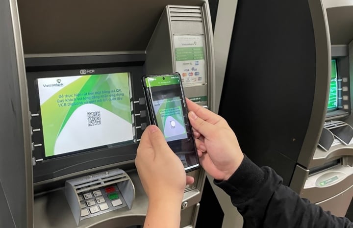 Tính năng tút chi phí bên trên những cây ATM tuy nhiên ko cần thiết thẻ hùn sinh hoạt của người tiêu dùng ra mắt đơn giản dễ dàng rộng lớn.
