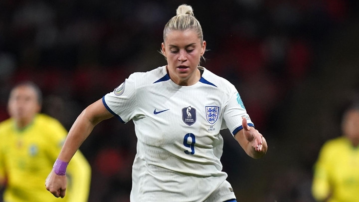 Russio là niềm hi vọng trên hàng công của đội tuyển Anh.