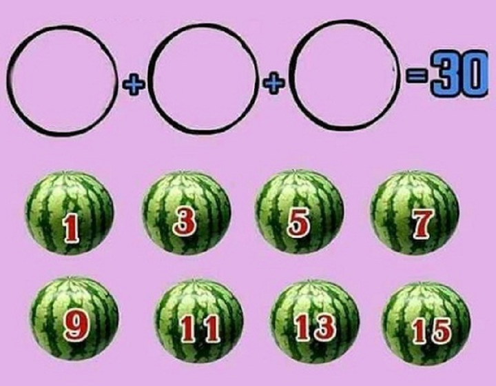 Chọn ba quả dưa hấu nào để tổng của chúng bằng 30?
