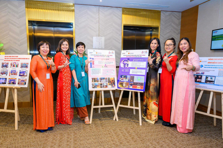 Nhóm học viên xây dựng bộ tài liệu hướng dẫn thực hành bình đẳng giới tại nơi làm việc được ứng dụng ở 3 trường cao đẳng nghề tại TP.HCM và tỉnh Long An.