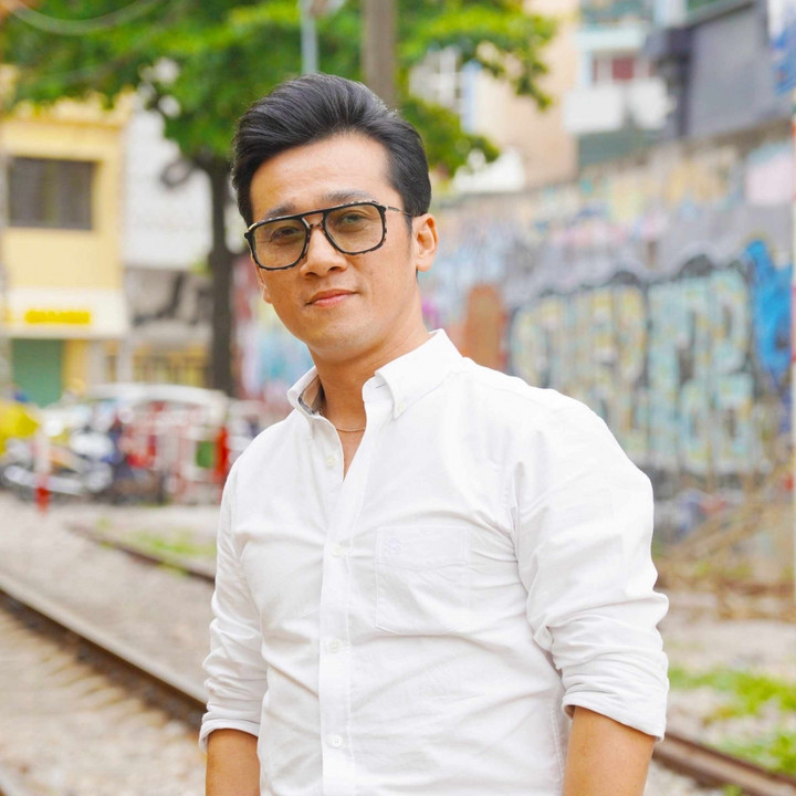 Quang Hào trở lại Hà Nội để tổ chức liveshow sau nhiều năm vắng bóng.