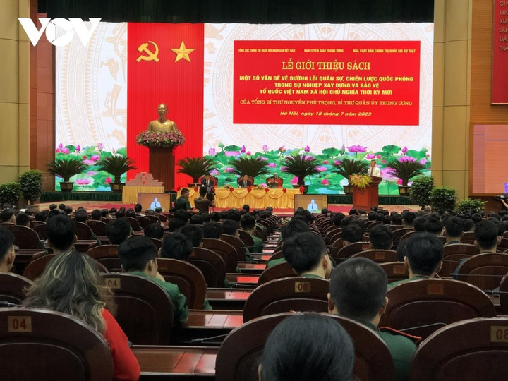 Toàn cảnh buổi lễ.