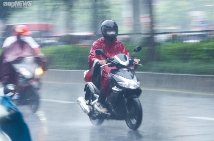 Từ ngày và đêm 20/7, ở khu vực Bắc Bộ và Bắc Trung Bộ cục bộ có mưa to đến rất to. (Ảnh: Ngô Nhung)