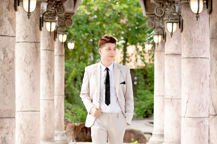 Nguyễn Văn Sỹ - 10X sở hữu hàng loạt bản nhạc hit cover.