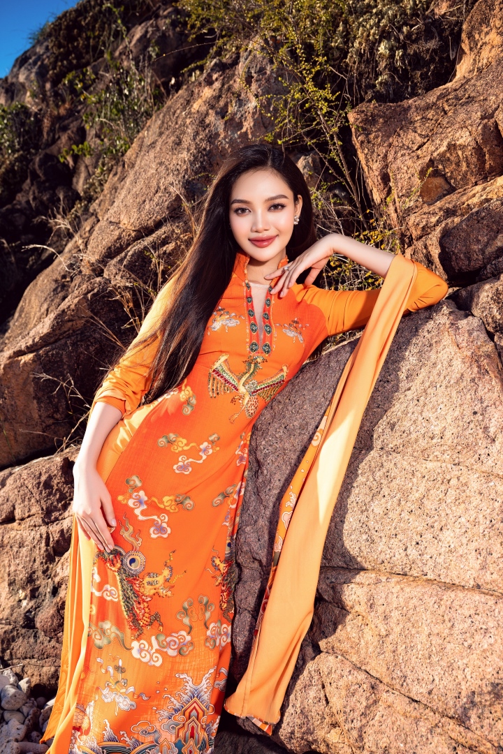 Top 40 thí sinh Miss World Vietnam khoe sắc trong tà áo dài trước đêm chung kết - 34