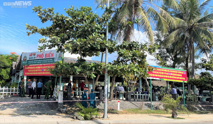 Cận cảnh cưỡng chế, thu hồi hơn 27.700m2 'đất vàng' ven biển Quảng Ngãi - 3