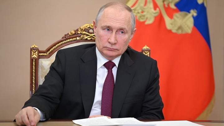 Ông Putin tuyên bố phản công của Ukraine thất bại - 1