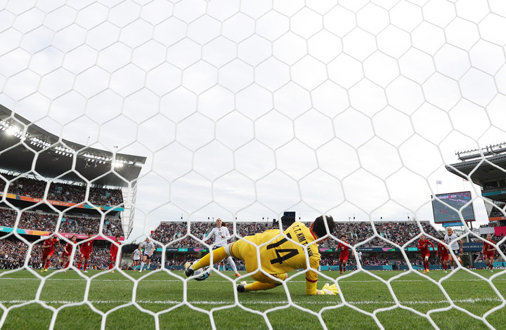 Chấm điểm đội tuyển nữ Việt Nam vs Mỹ: Thủ môn Kim Thanh nổi bật - 1